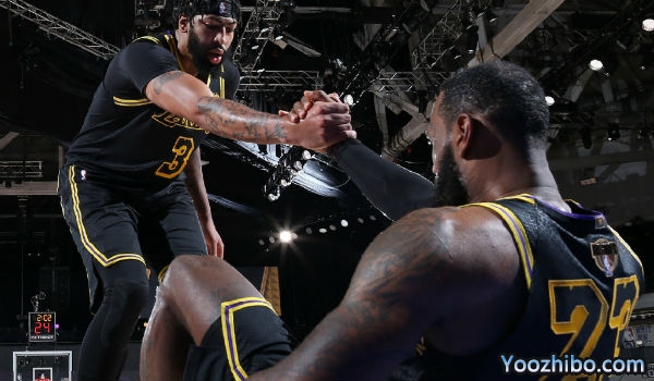 <a href=/lanqiuzhiboba/lakers/ target=_blank class=infotextkey>湖人</a>再胜<a href=/lanqiuzhiboba/heat/ target=_blank class=infotextkey>热火</a>大比分2-0领先